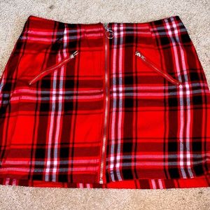Cute red white and black plaid skirt